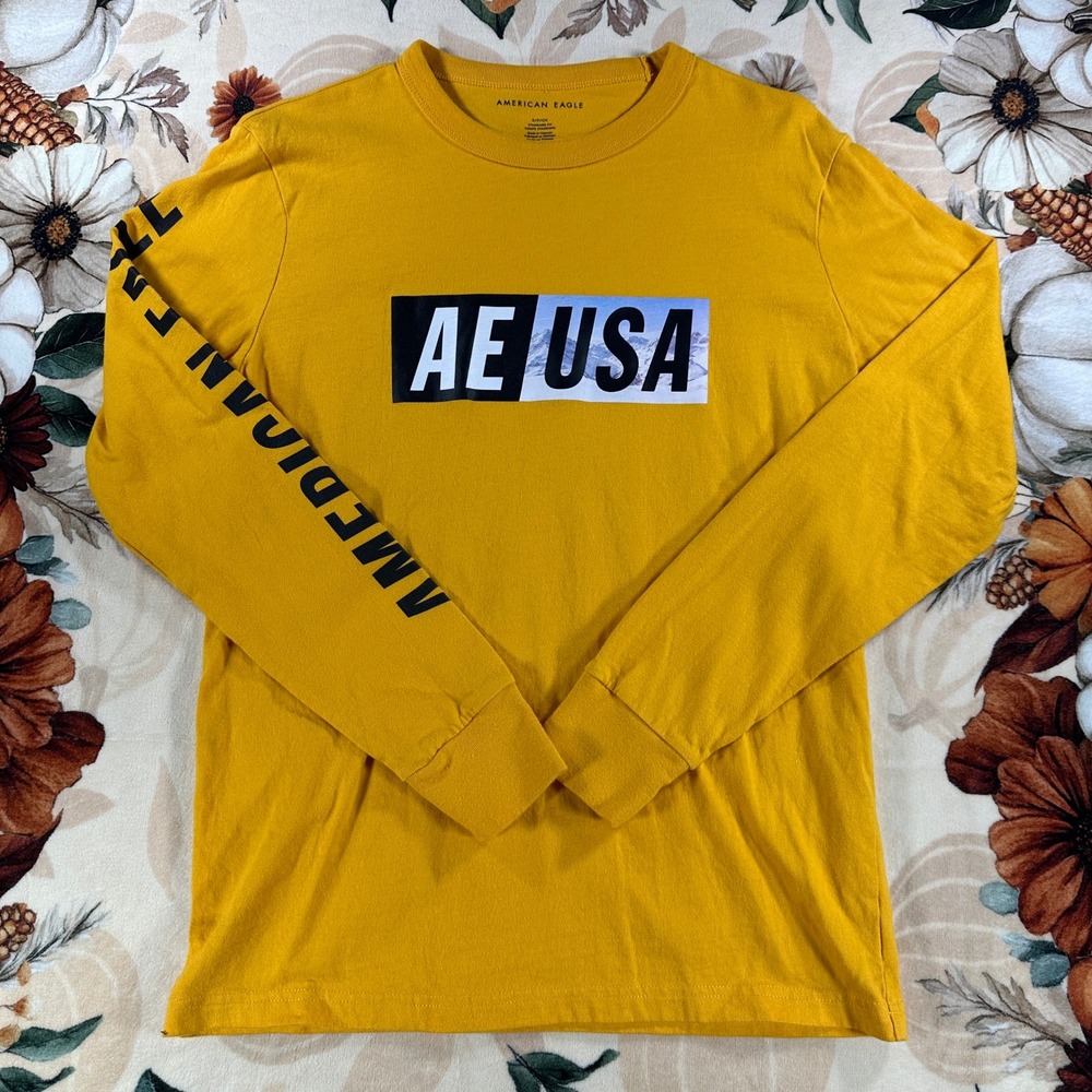 American Eagle Mens Long Sleeve AE USA Mountain Graphic Shirt Mustard Small
